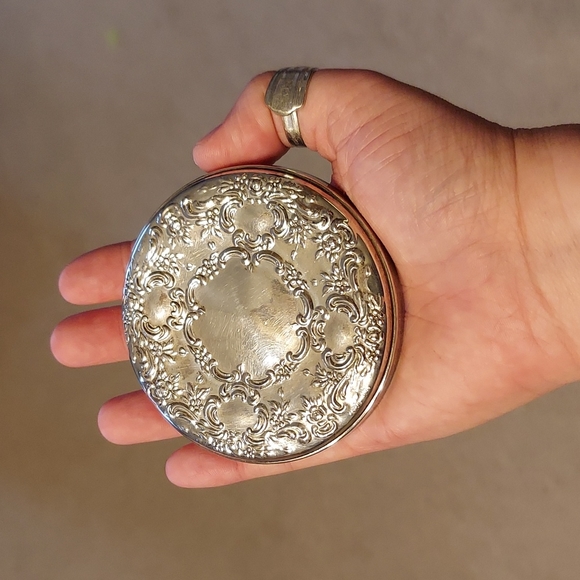 Towle Accessories - Vintage Towle sterling silver hand mirror